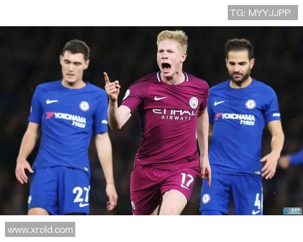 足球对战球星卡热血对决开启,你能组建最强阵容挑战冠军吗